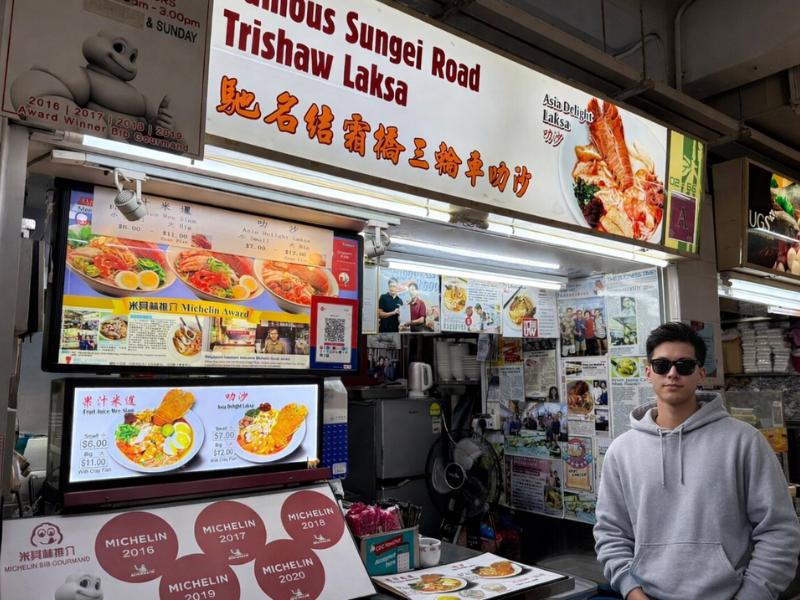 Singapore Small-Group Food Tour: Michelin Bibs & Iconic Hawker Dishes